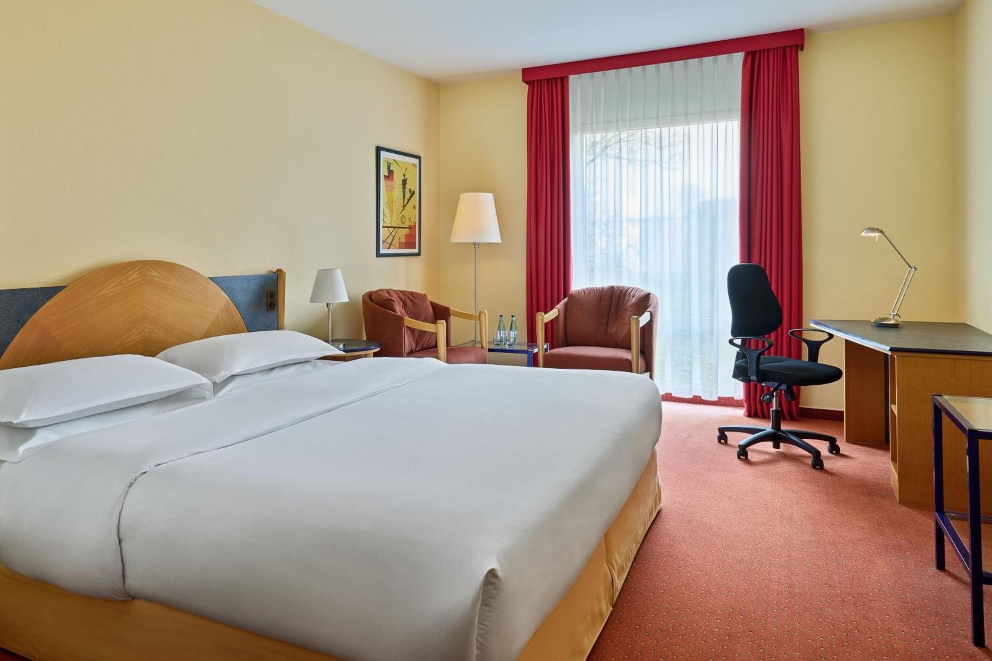 Sheraton Offenbach Hotel Exterior photo