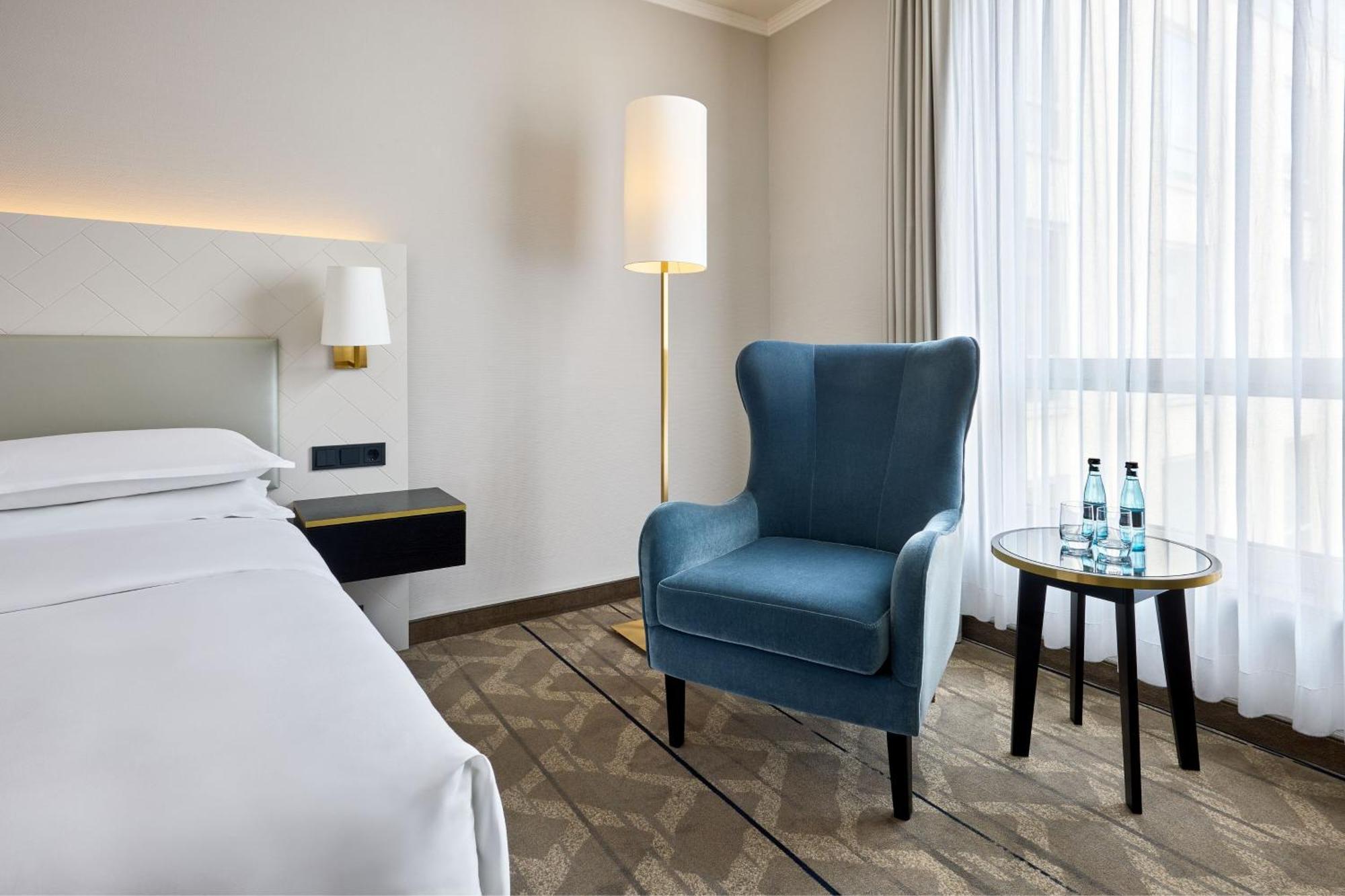 Sheraton Offenbach Hotel Exterior photo