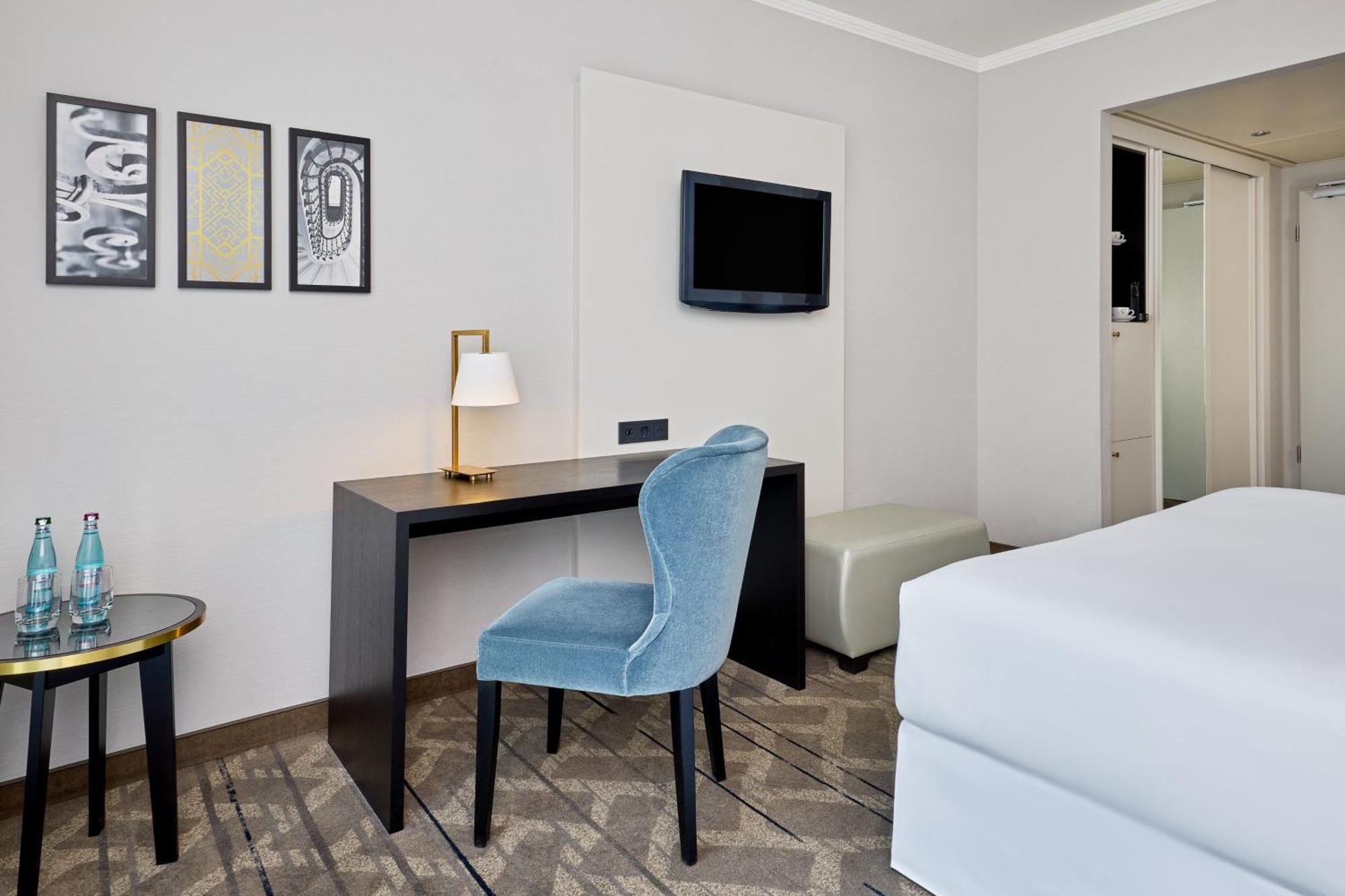 Sheraton Offenbach Hotel Exterior photo